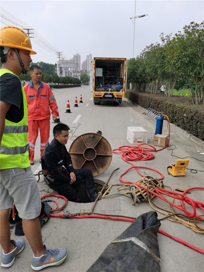 船营翻衬法管道修复技术主要工序